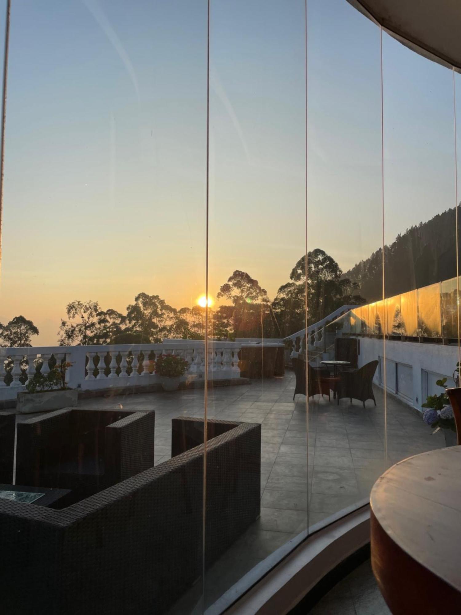 Bellwood Hills Resort & Spa Kandy Esterno foto