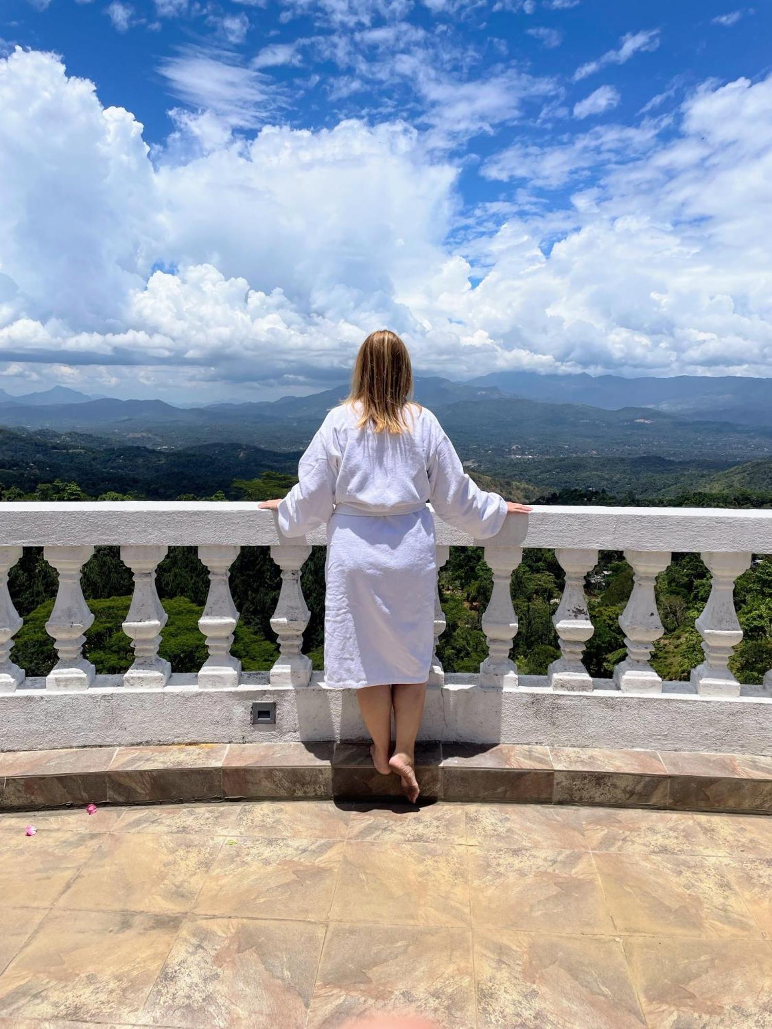 Bellwood Hills Resort & Spa Kandy Esterno foto