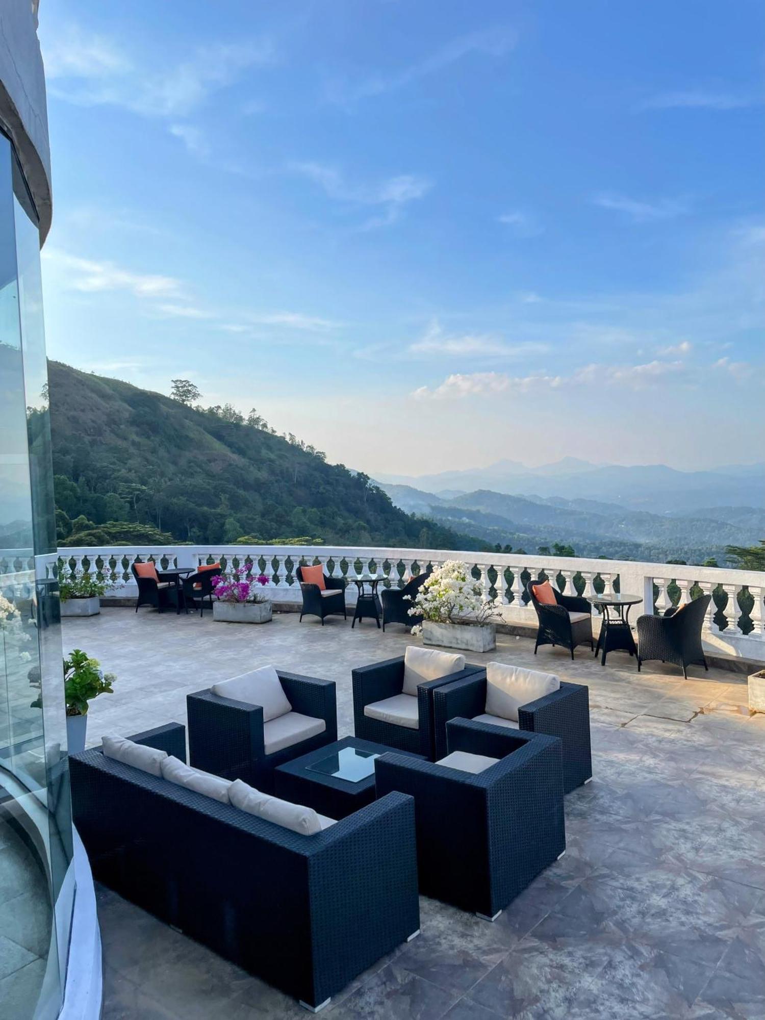 Bellwood Hills Resort & Spa Kandy Esterno foto