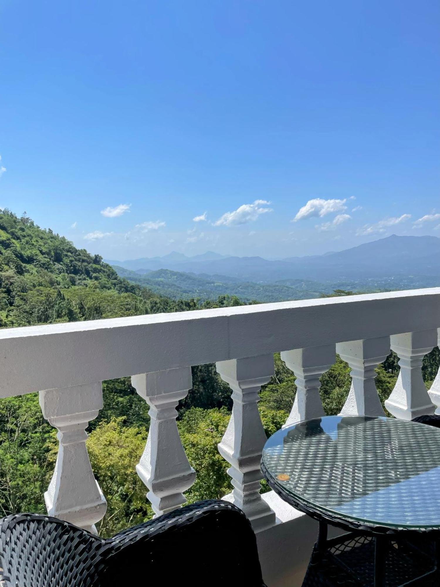 Bellwood Hills Resort & Spa Kandy Esterno foto